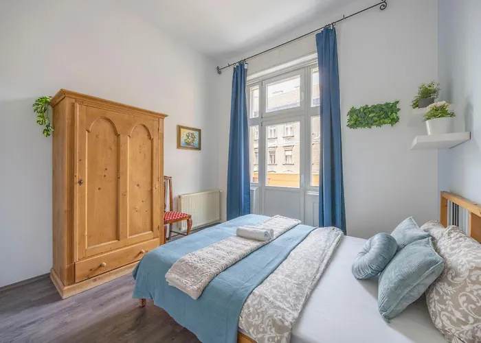 Explore From A Cozy & Sweet Retreat *