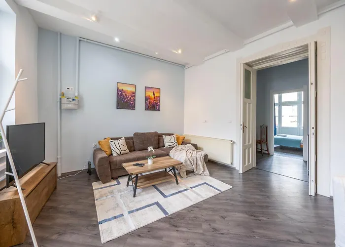 Lejlighed Explore From A Cozy & Sweet Retreat Budapest