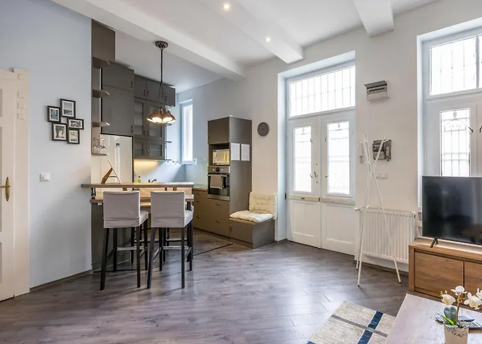 Lejlighed Explore From A Cozy & Sweet Retreat