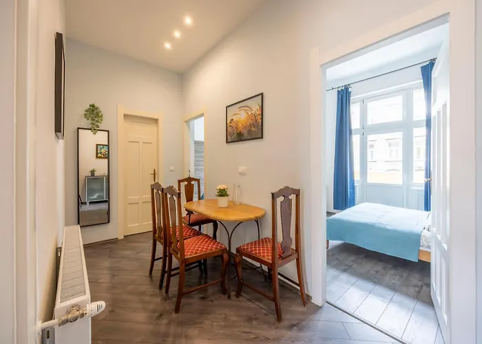 Explore From A Cozy & Sweet Retreat Lejlighed Budapest